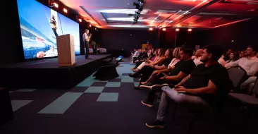 Palestra de Amyr Klink inspira projetos em Santa Catarina